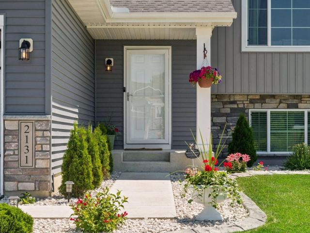 House for sale in Mayer, Minnesota