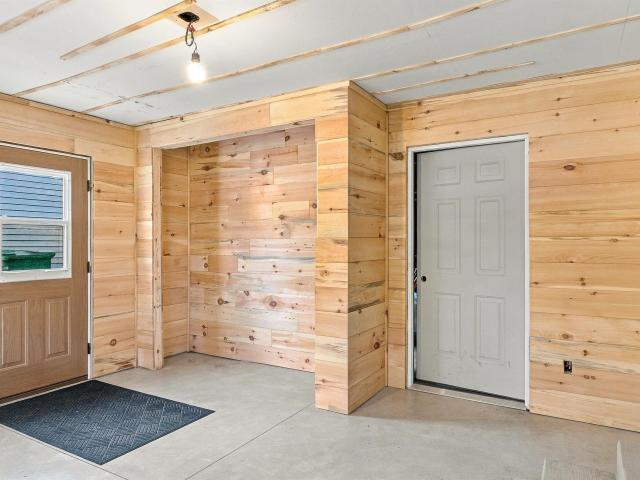 House for sale in Escanaba, Delta County