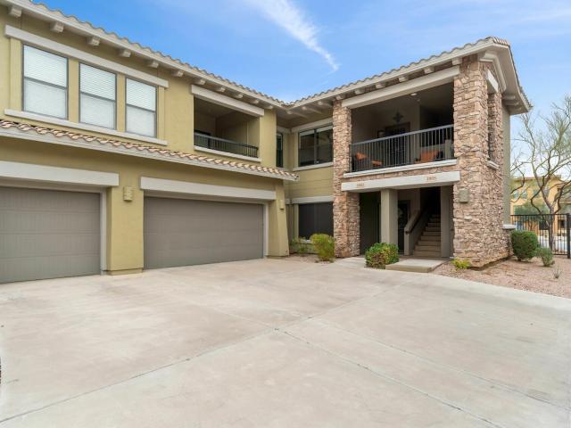 Townhouse for sale in Phoenix