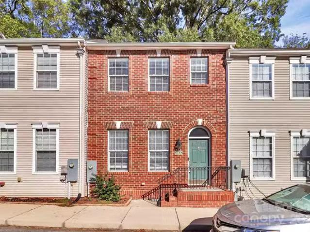 Condo for sale in Huntersville