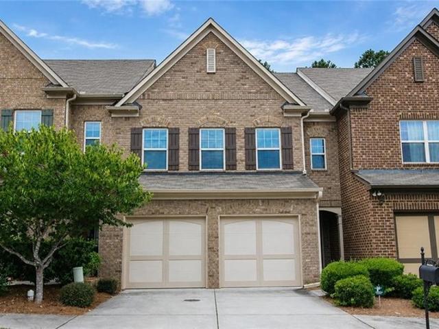 Townhouse for sale in Alpharetta, Georgia