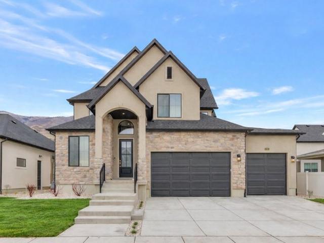 House for sale in Centerville, Utah