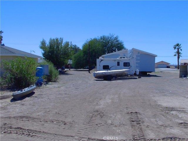 Land for sale in Blythe, California