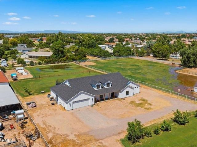 House for sale in Gilbert, Arizona