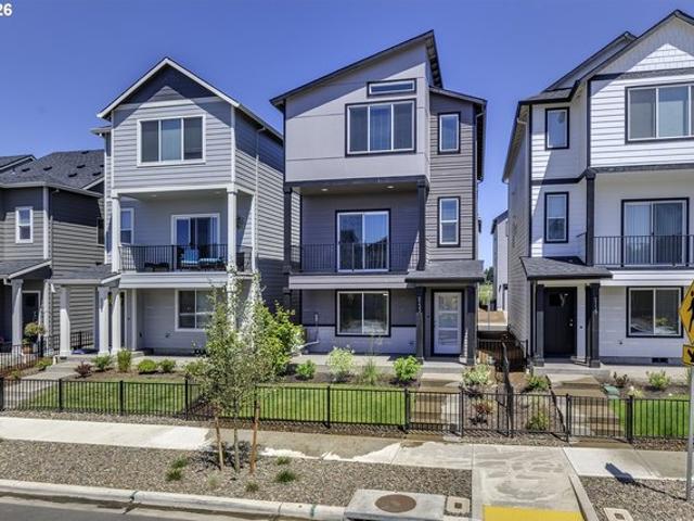 House for sale in Oregonia