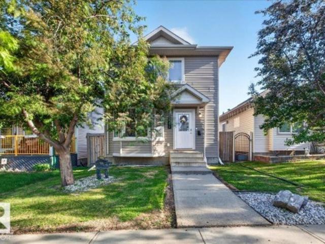 House for sale in Wedgewood, Alberta