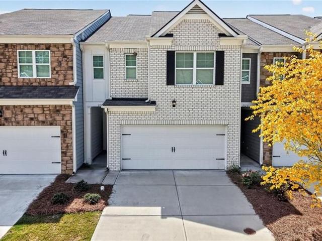 Townhouse for sale in Buford, Georgia