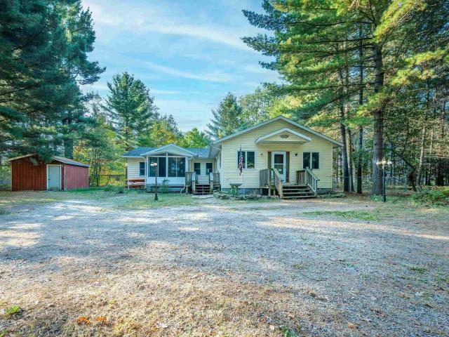 House for sale in Saint Helen, Michigan
