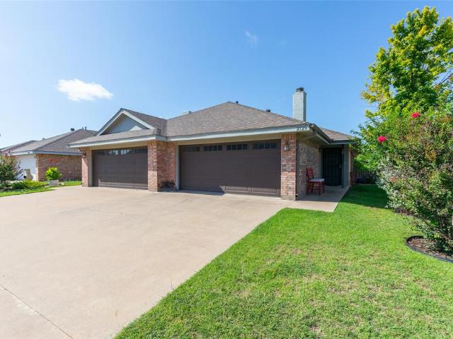 House for sale in Taylor, Texas