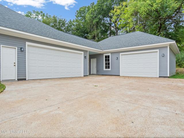 House for sale in Hernando, Mississippi