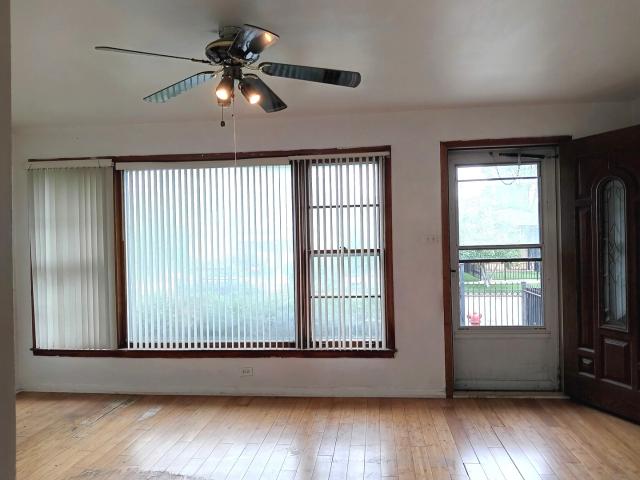 House for sale in Chicago Park, Illinois