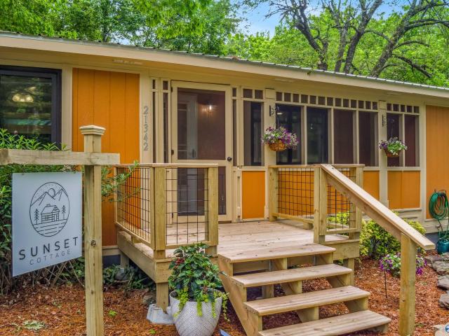 House for sale in Mentone, DeKalb County