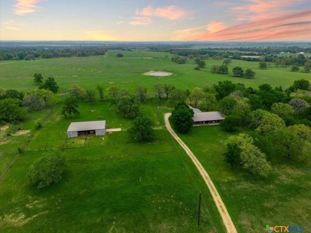 House for sale in Holland, Texas