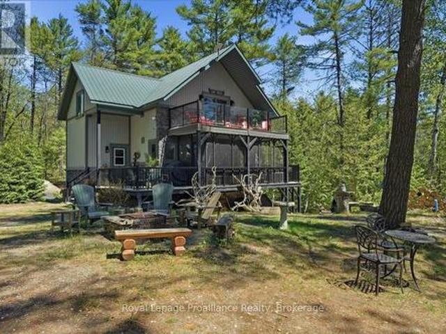 House for sale in North Frontenac, Ontario