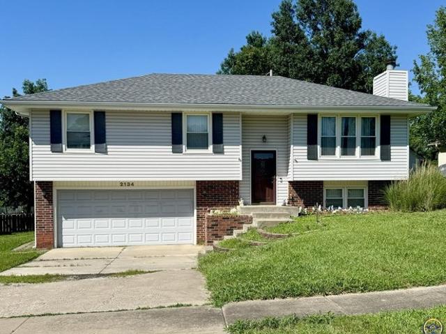 House for sale in Mathews Park, Topeka