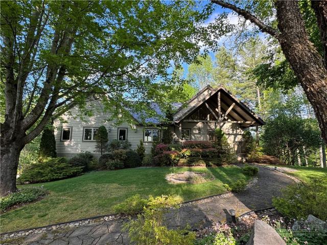 House for sale in Watauga, North Carolina