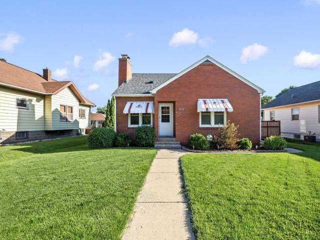 House for sale in Davenport, Iowa