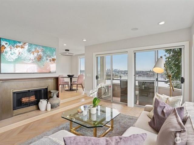 Condo for sale in Seattle, Washington