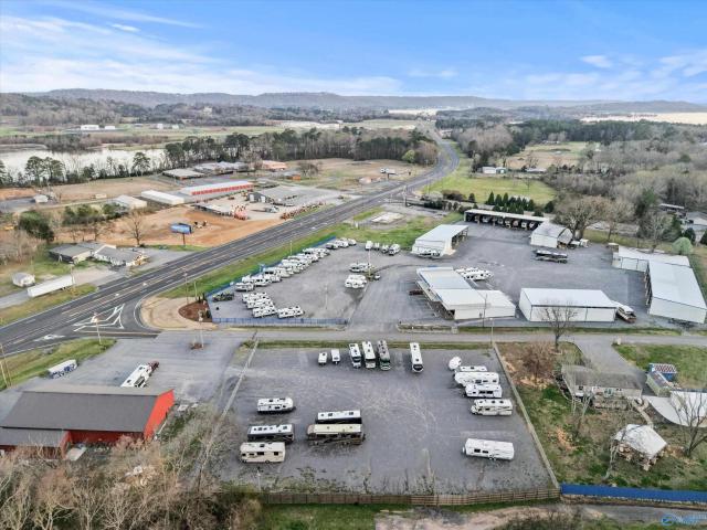 Commercial for sale in Guntersville, Alabama