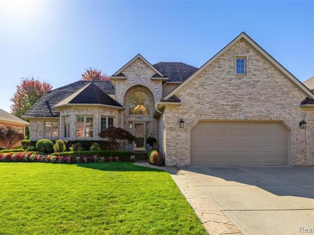House for sale in The Fairways of Macomb, Macomb Township