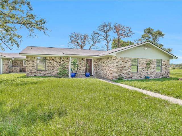 House for sale in Sabinal, Texas