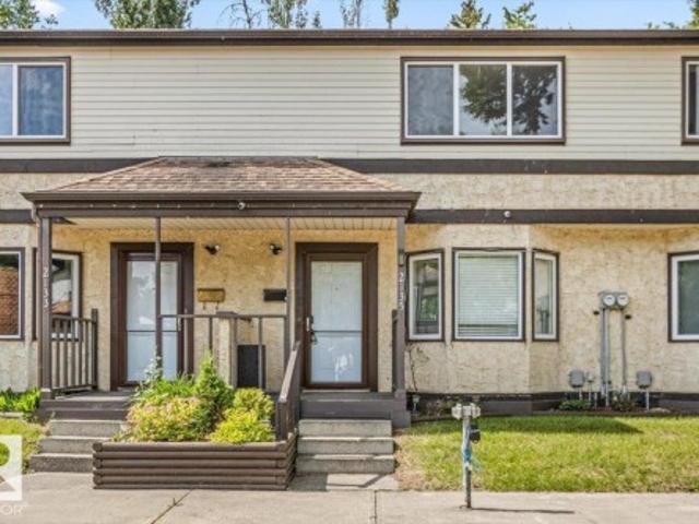 Townhouse for sale in Wedgewood, Alberta