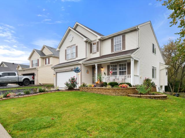 House for sale in Valley Lakes North, Round Lake