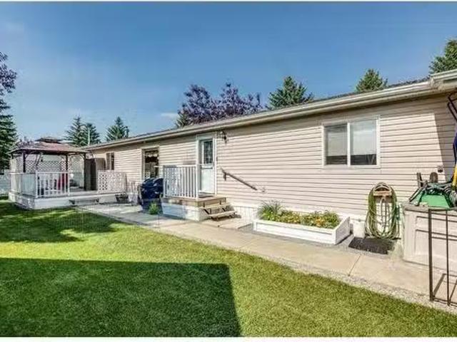 House for sale in Alberta