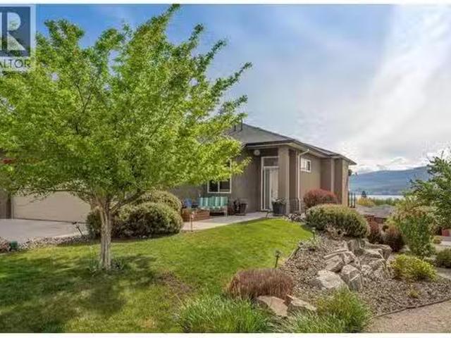 Condo for sale in British Columbia