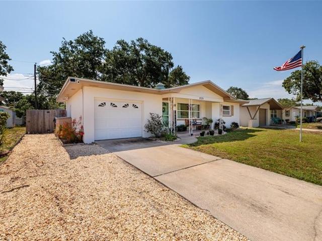 House for sale in Largo, Florida
