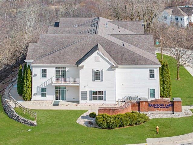 Condo for sale in West Bend, Wisconsin