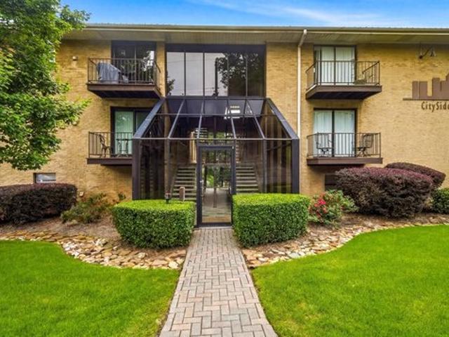 Condo for sale in Birmingham, Alabama