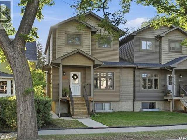 House for sale in Saskatoon, Saskatchewan