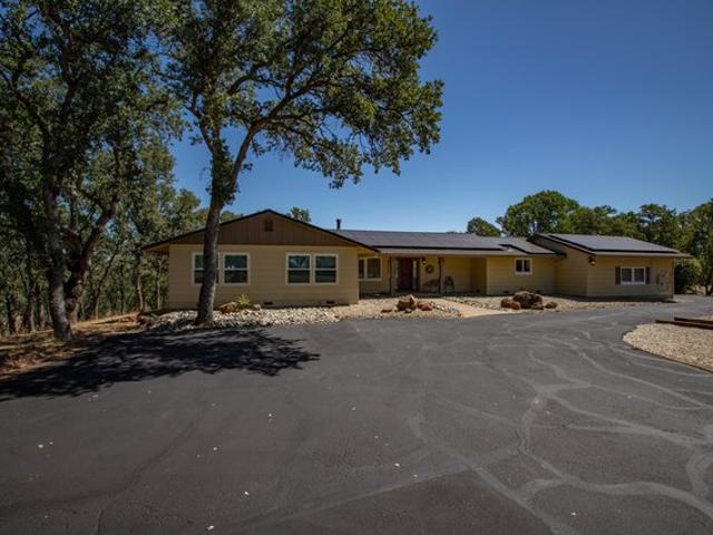 House for sale in Red Bluff, Tehama County