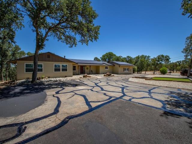 House for sale in Red Bluff, California
