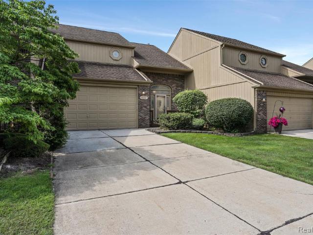 Condo for sale in Rochester Hills