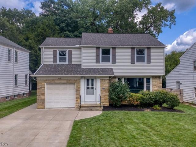 House for sale in Beachwood, Ohio