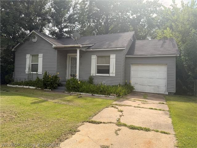 House for sale in Ark