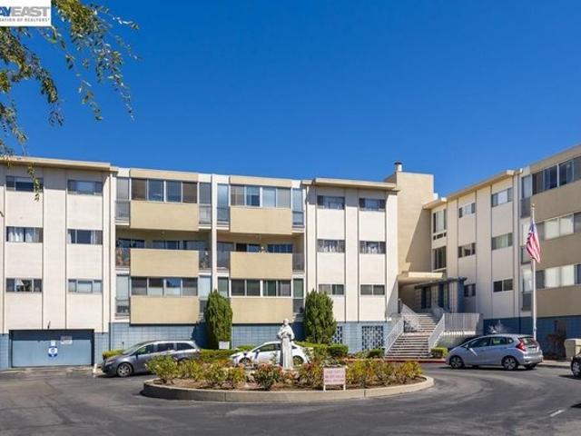 Condo for sale in Alameda, Alameda County