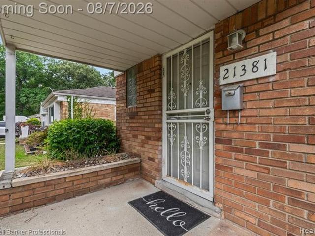 House for sale in Oak Park, Michigan