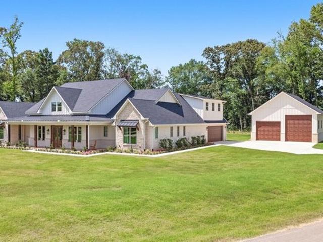 House for sale in Smith, Texas