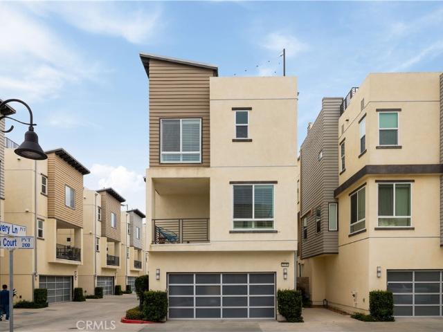 Property for rent in Costa Mesa, California