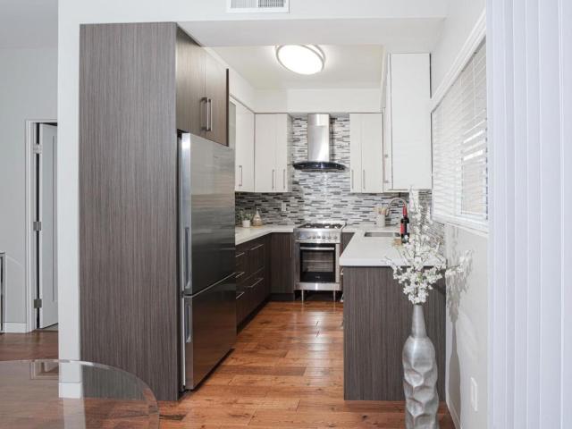 Townhouse for sale in San Mateo, California