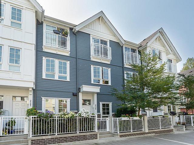 Condo for sale in Port Moody, British Columbia