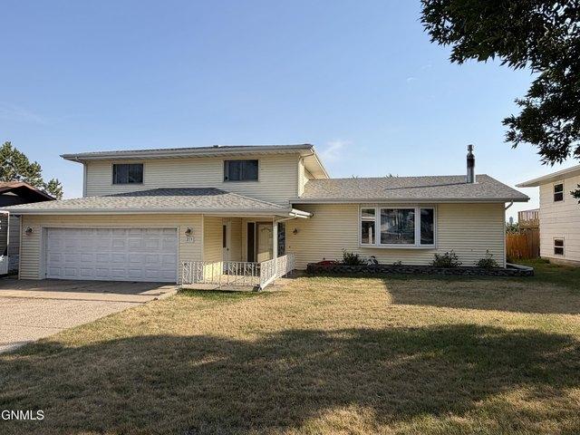 House for sale in Beulah, North Dakota