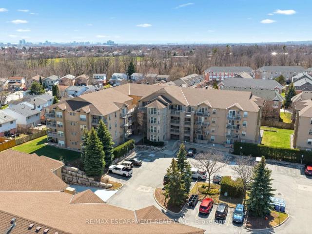 Condo for sale in Burlington, Ontario