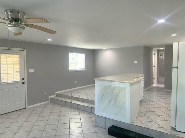 Duplex for rent in Galveston