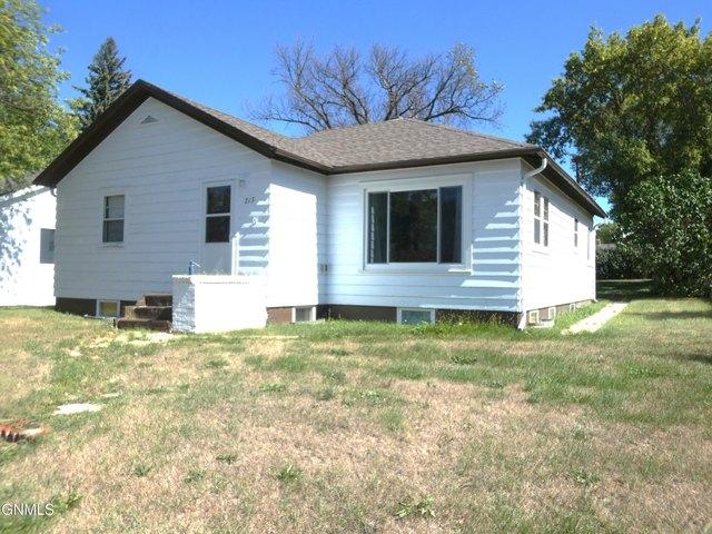 House for sale in Linton, North Dakota