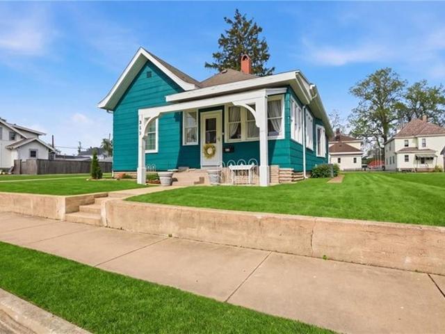 House for sale in Charleston, Illinois