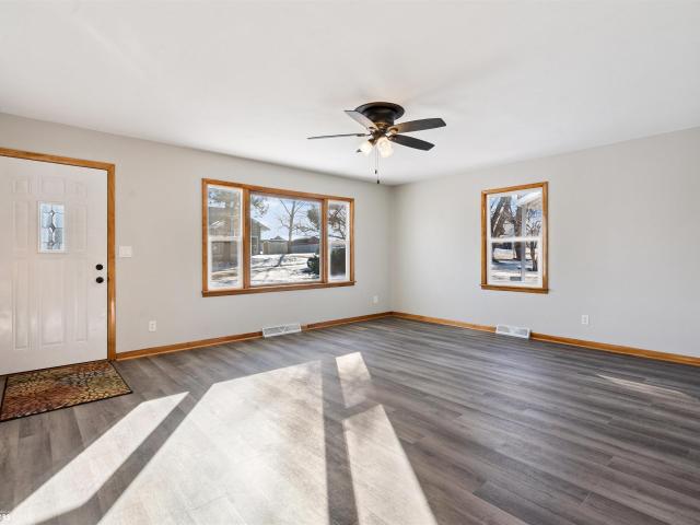 House for sale in Gladbrook, Iowa